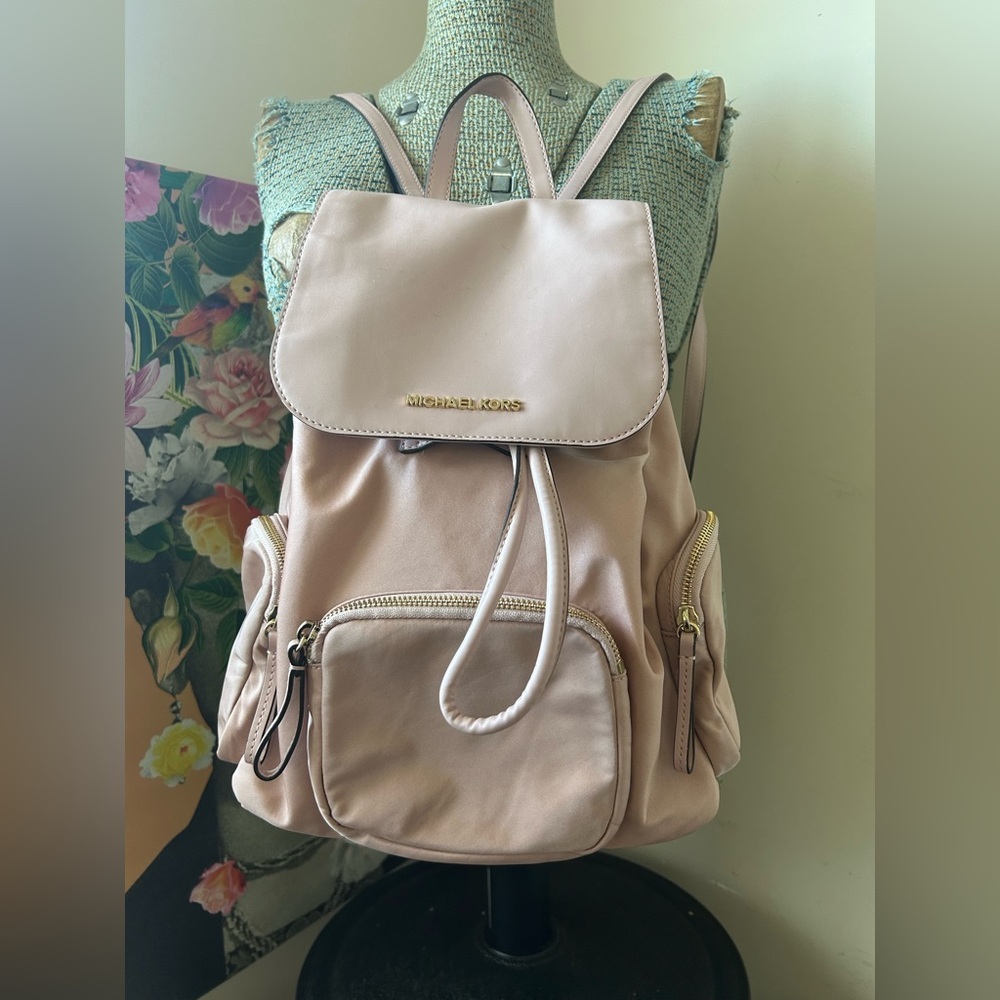 MICHEAL KORS ABBEY BLUSH PINK BACKPACK, STYLE# 35T9GAYB/C - Picture 2 of 10